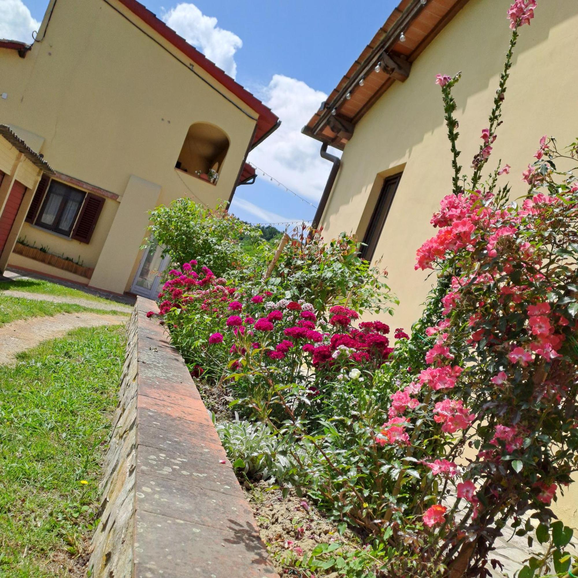 Guest House Torre Guelfa, Vinsantaia فيليني فالدارنو المظهر الخارجي الصورة